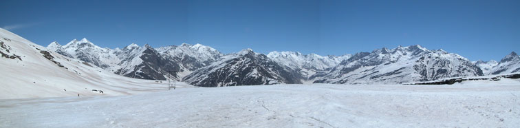 Перевал через Ротанг