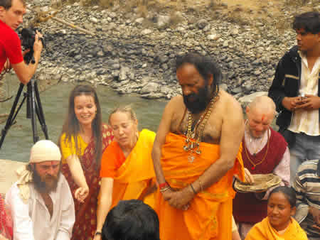 Атмаджи, Канта, Сарада Гири и Бабаджи.