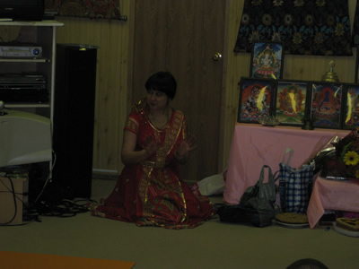 Это я глазами в темноте сверкаю перед фестивалем.