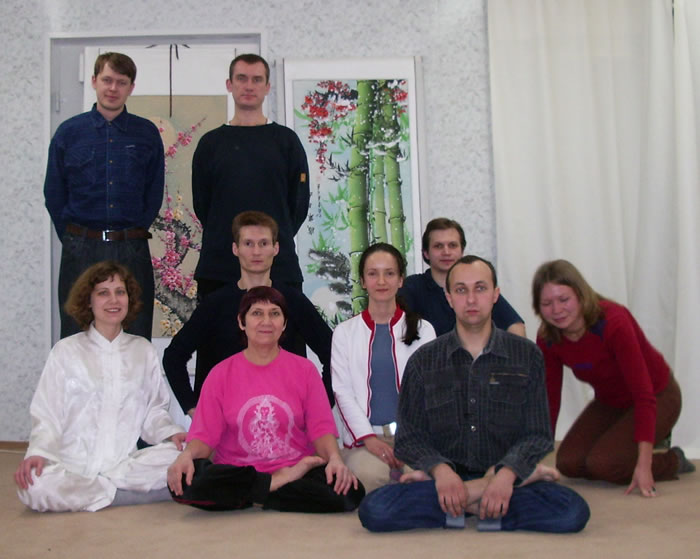 Тоже мои друзья из клуба йоги.<br />Все очень классные.